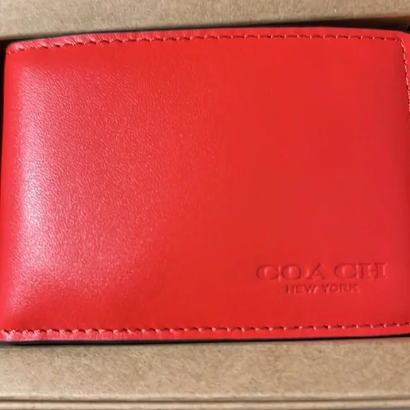 New COACH 3IN1 WLLT BOX SIG CL QB/KHAKI/MIAMI RED MULTI wallet gift box new box